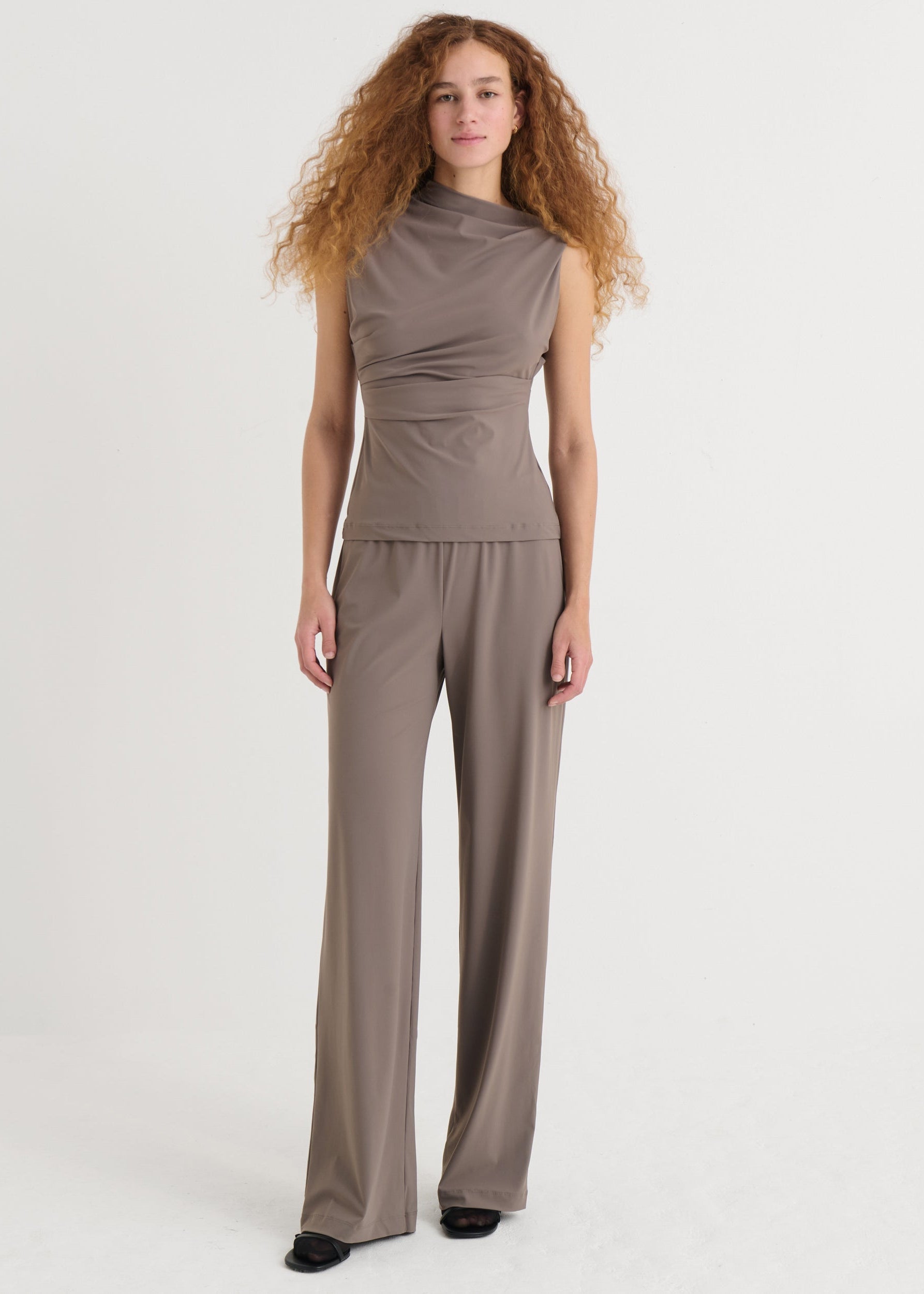 Wide fit pants, Taupe