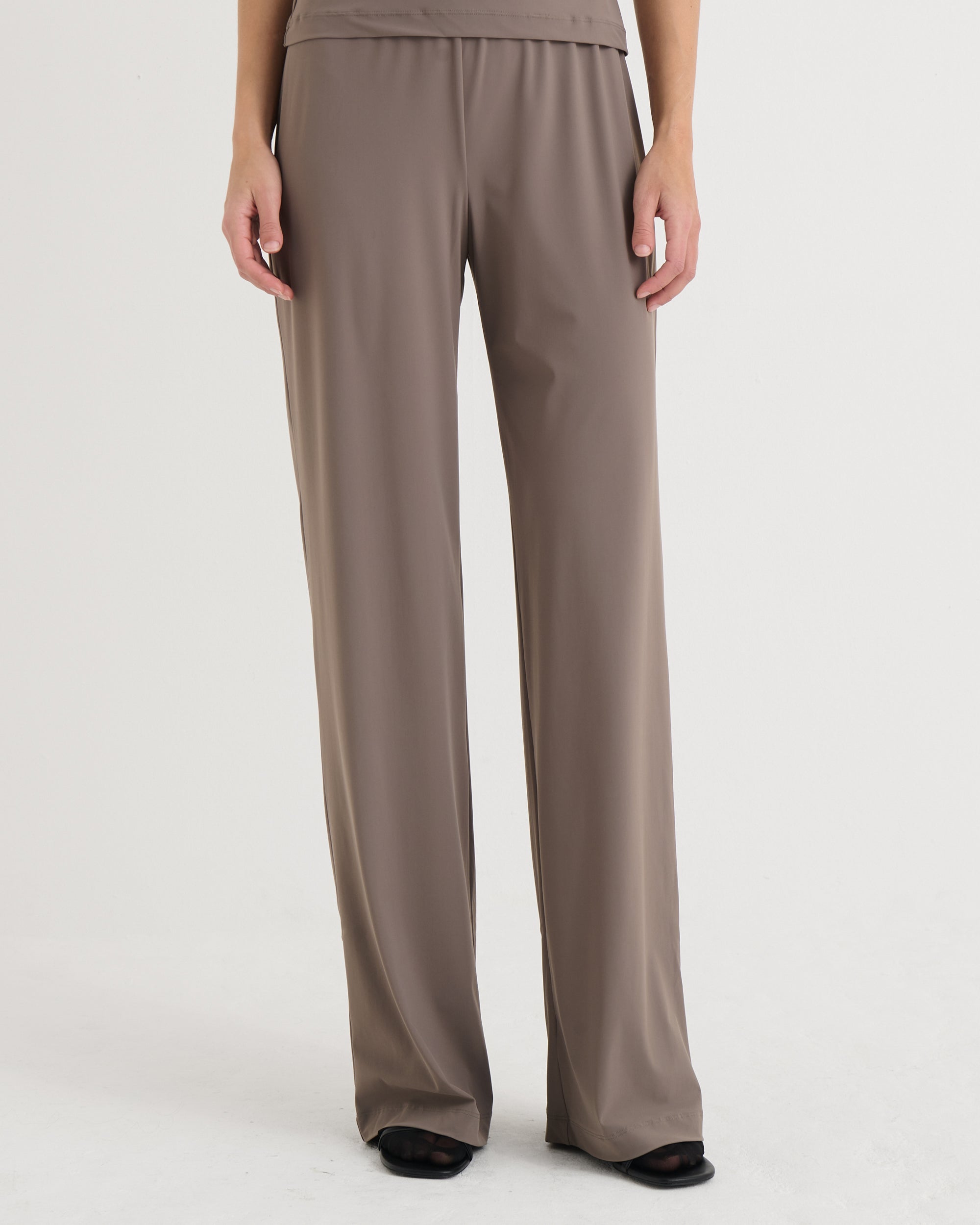 Wide fit pants, Taupe