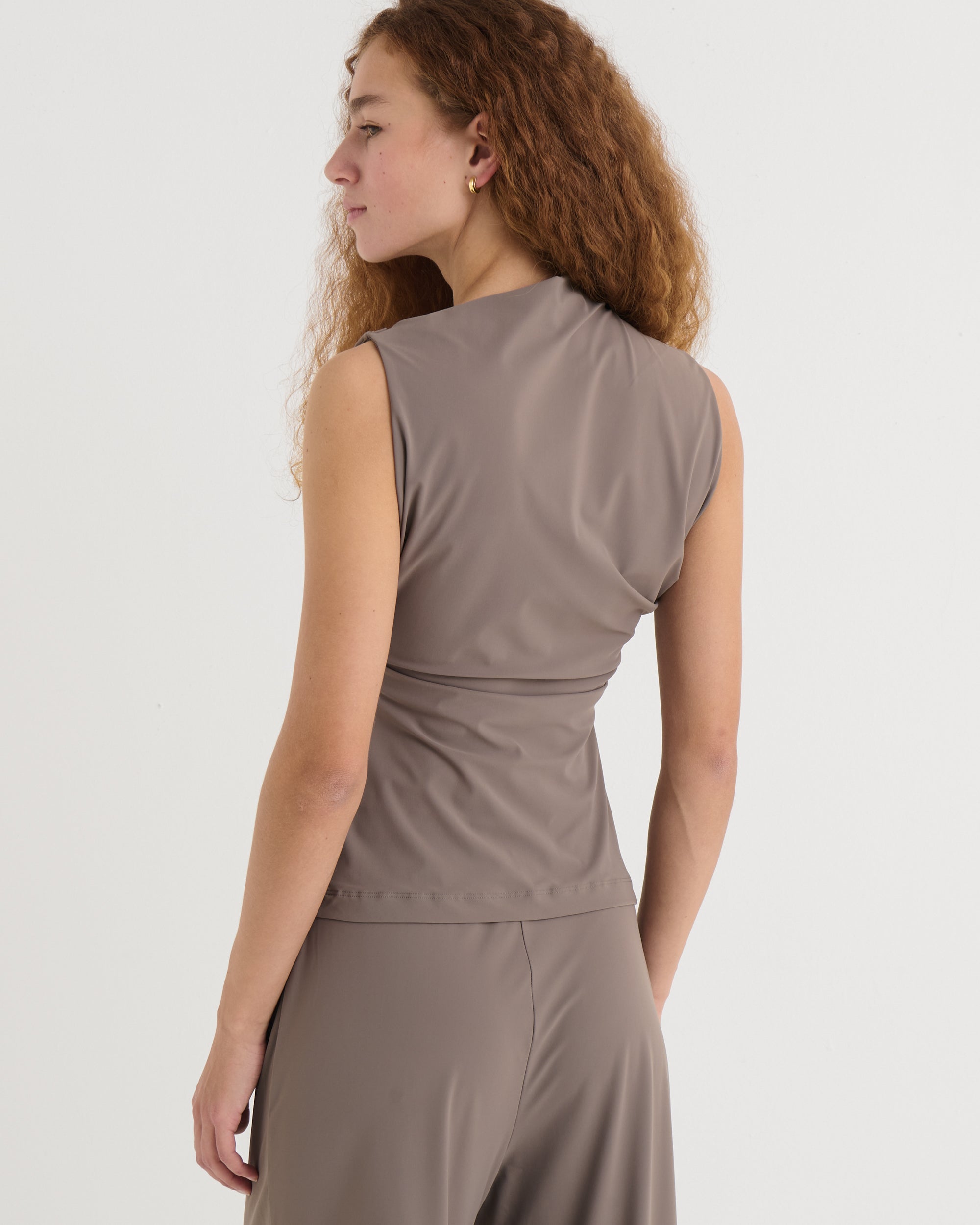 Asymmetric sleeveless top, Taupe