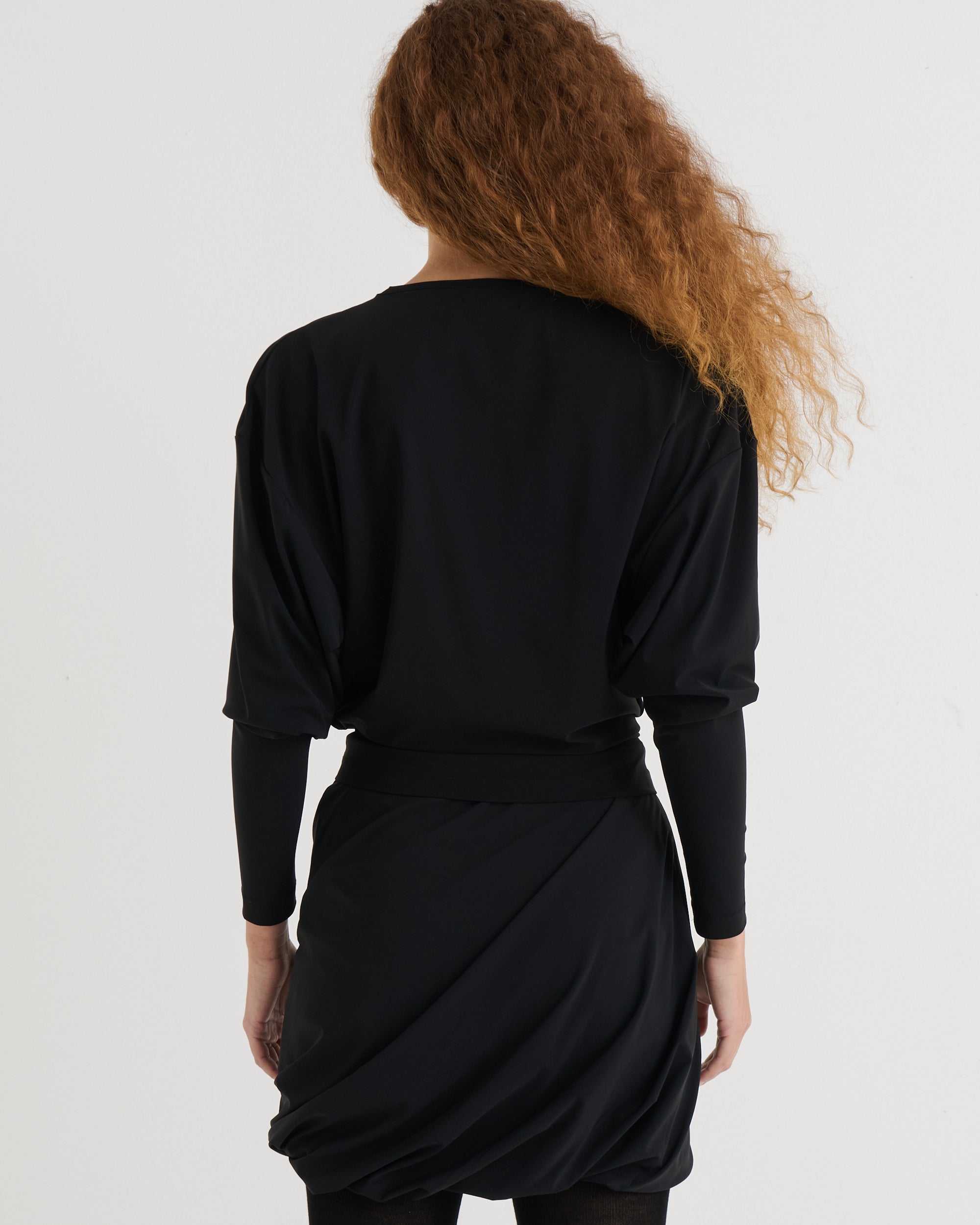Longsleeve dance top, Black