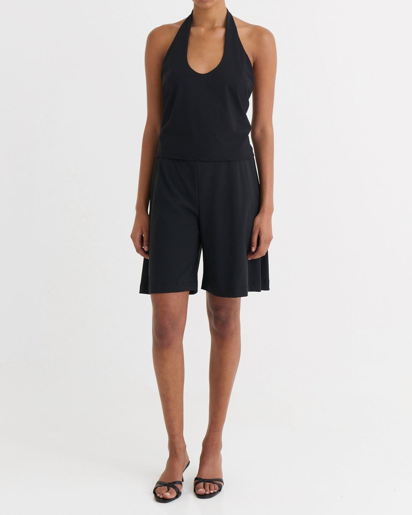 Wide fit shorts, Black