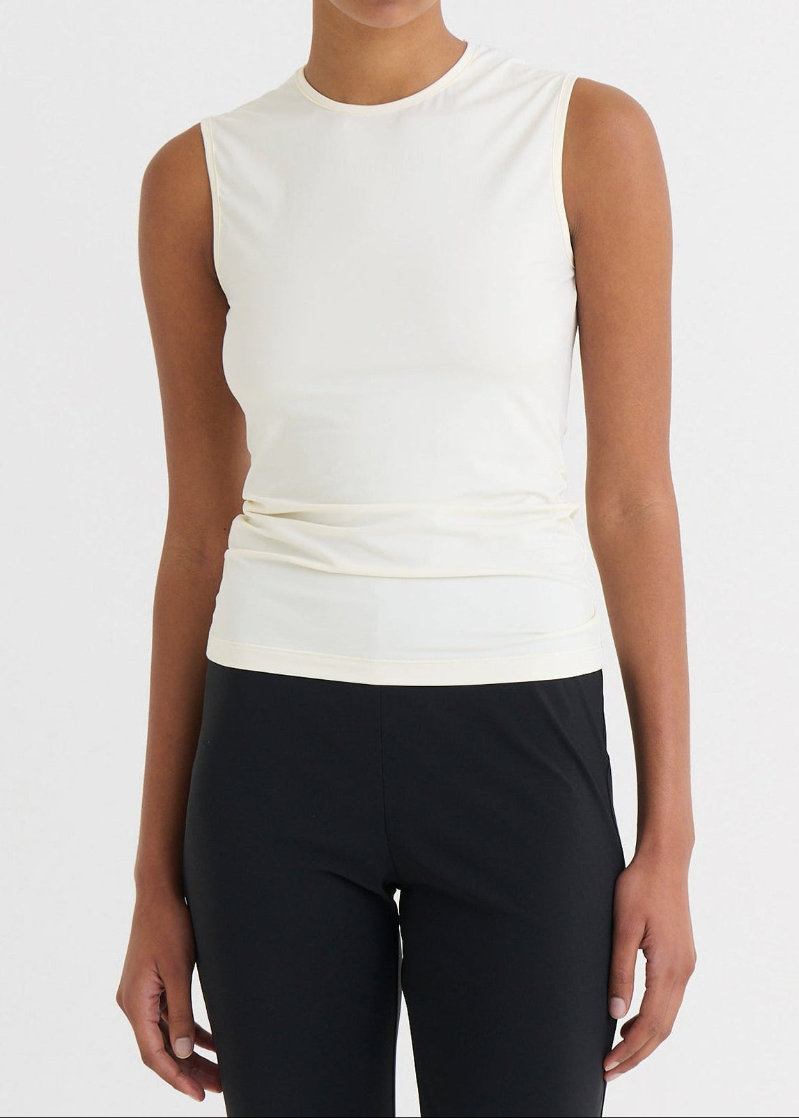 Second skin sleeveless top, Cream