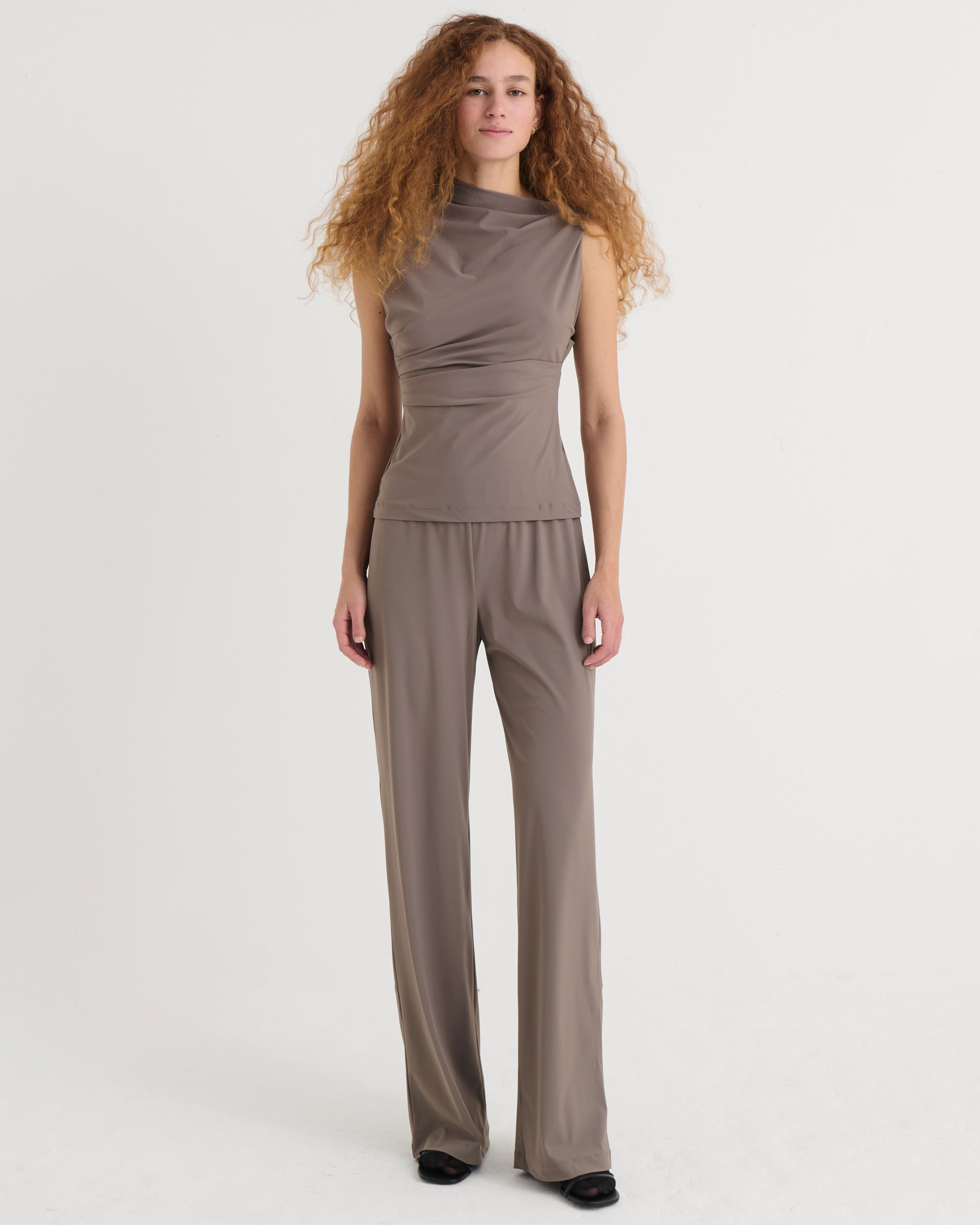 Wide fit pants, Taupe