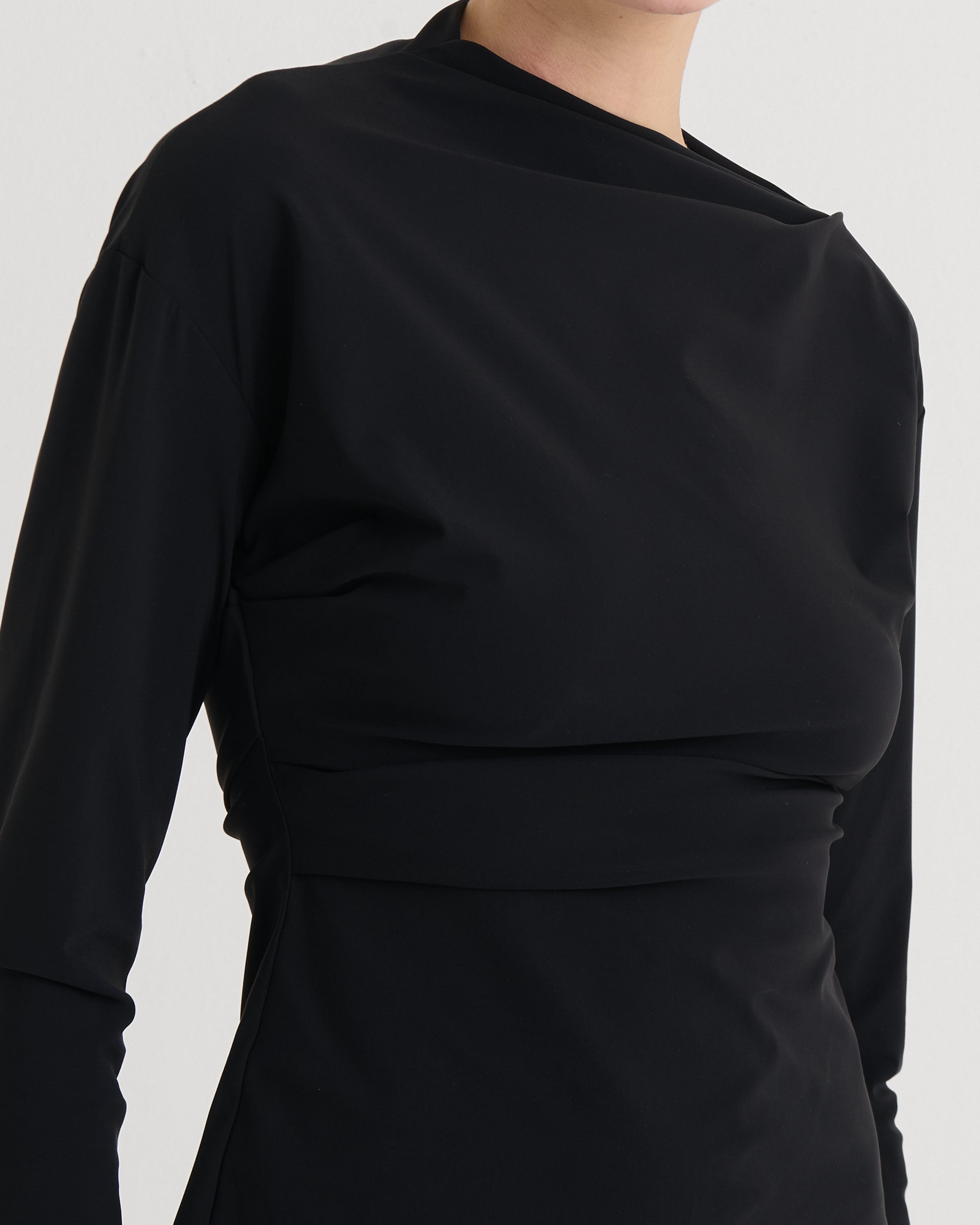 Asymmetric longsleeve top, Black