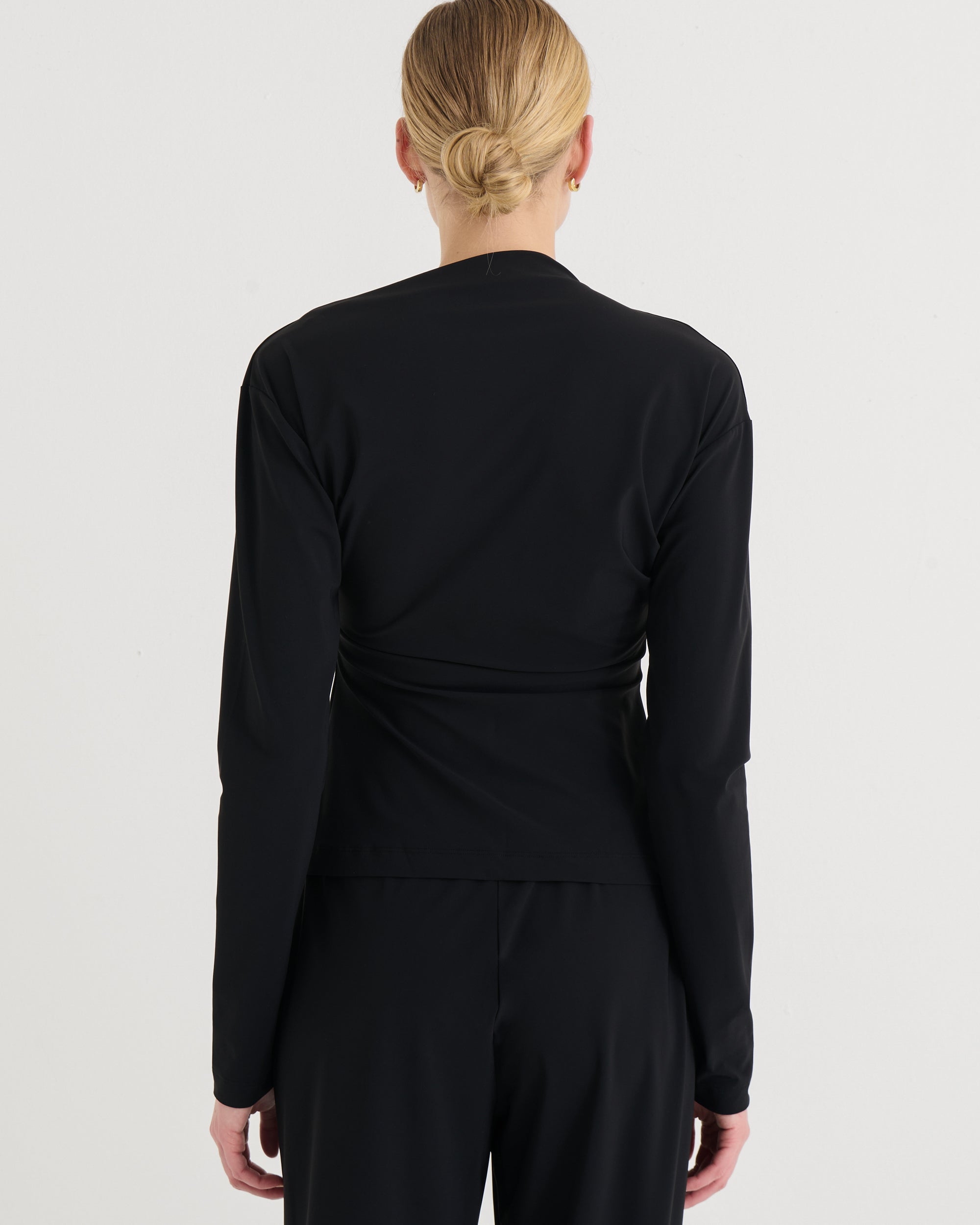 Asymmetric longsleeve top, Black