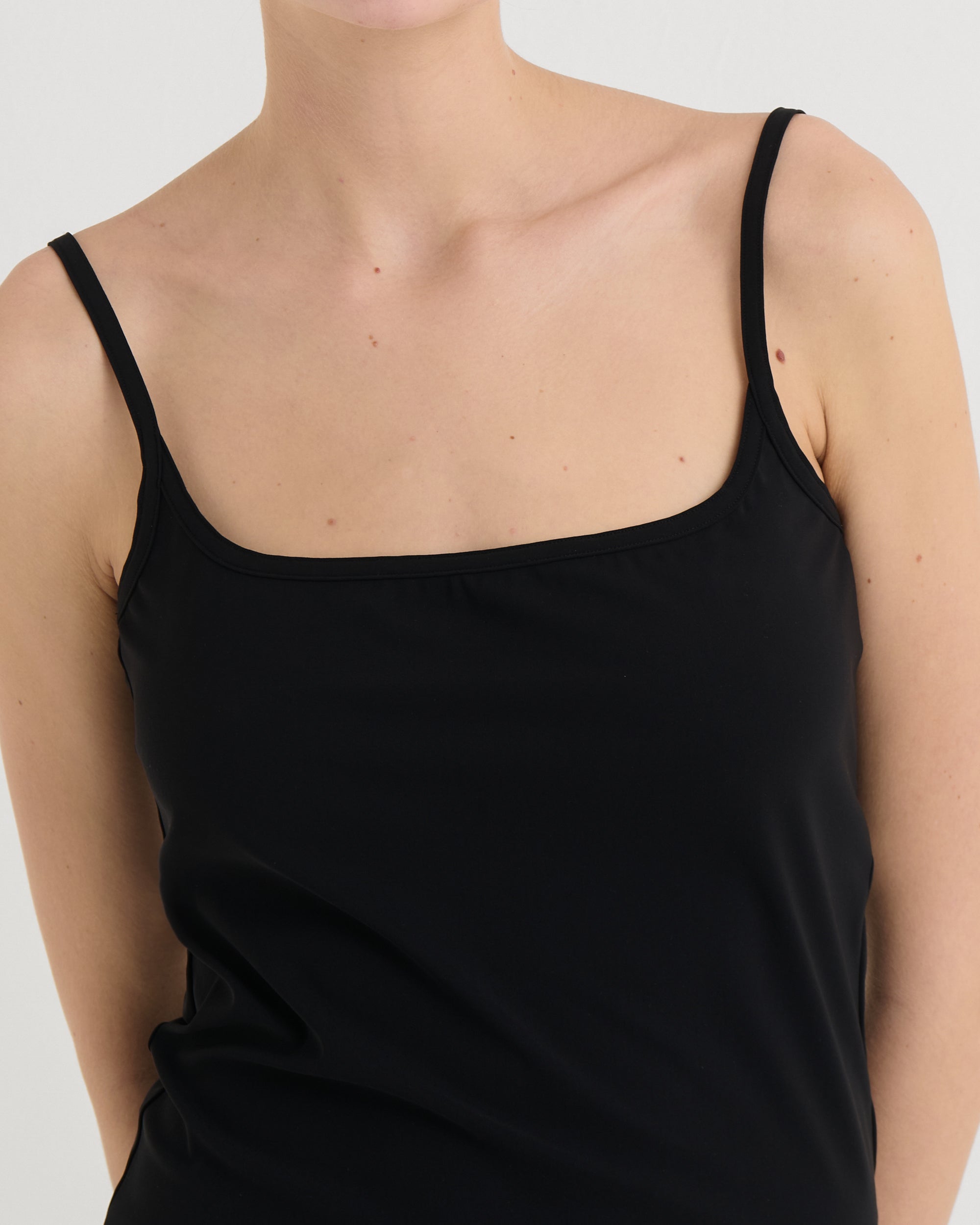 Spaghetti tank top, Black