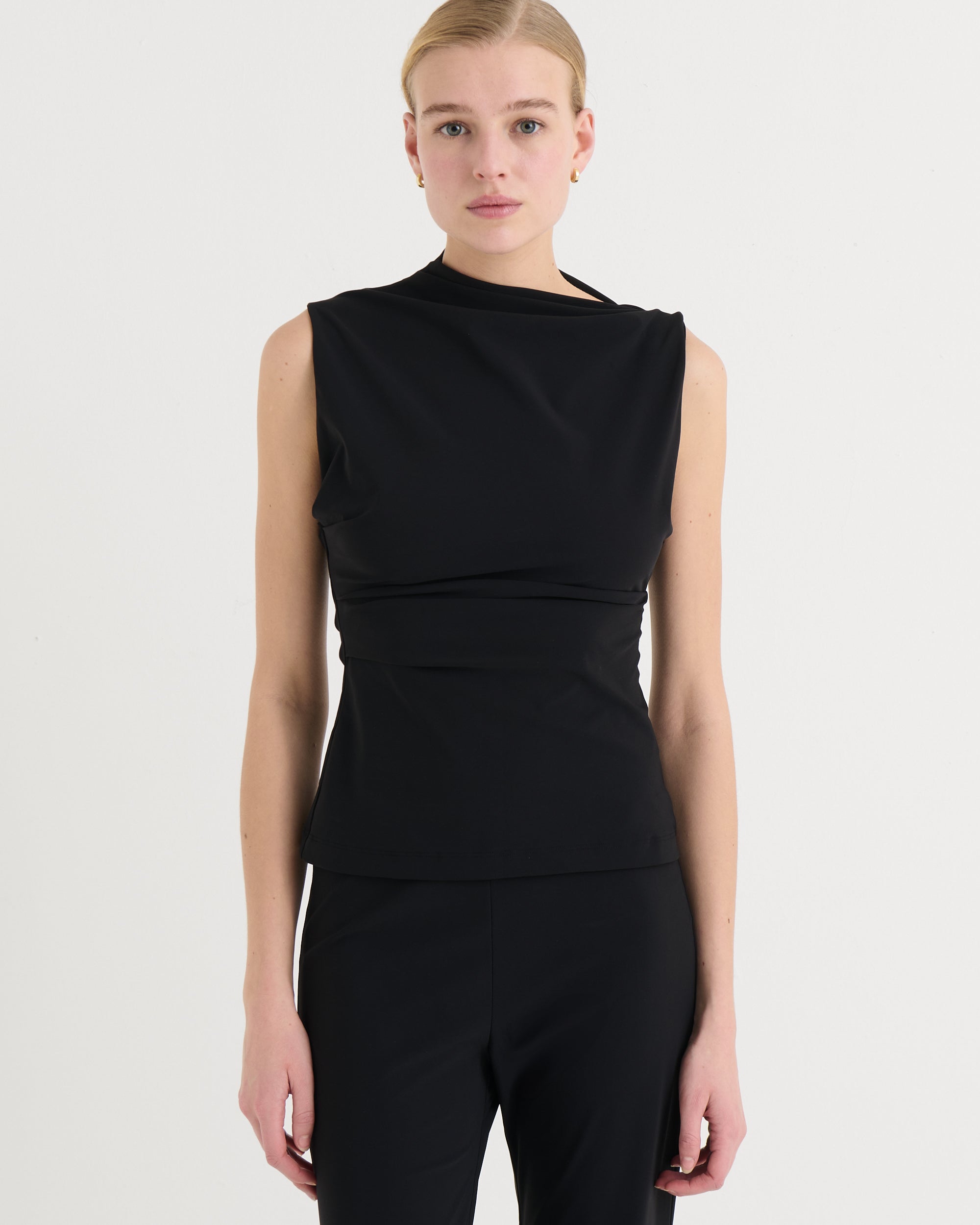 Asymmetric sleeveless top, Black