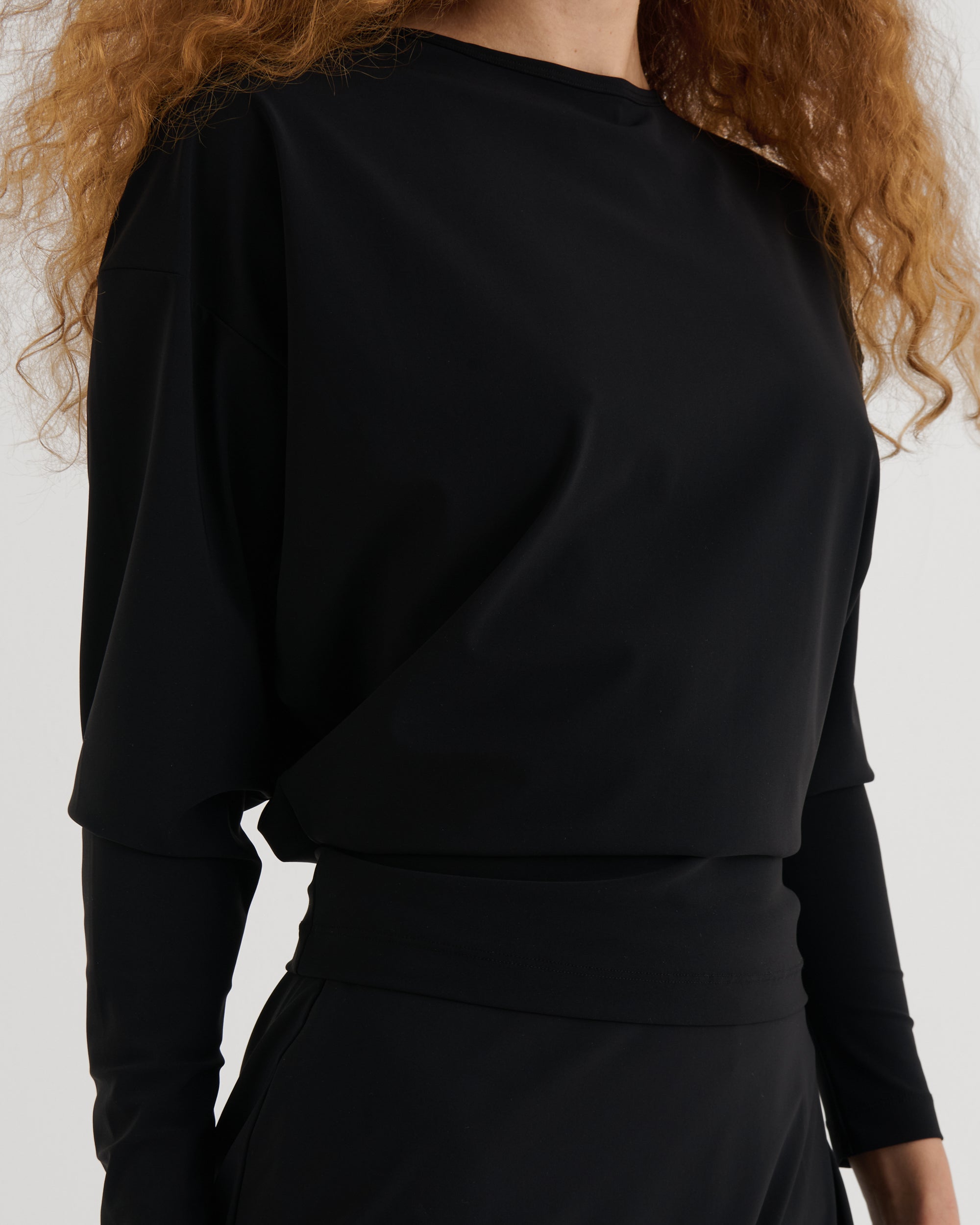 Longsleeve dance top, Black