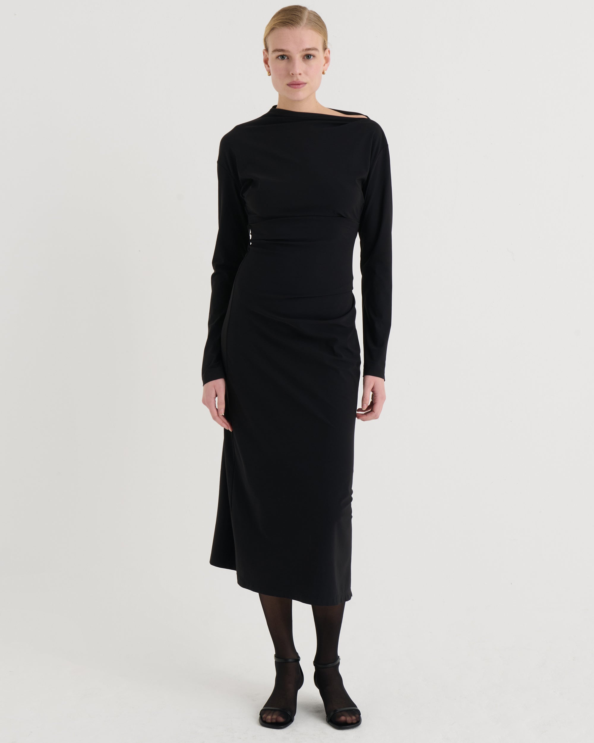 Asymmetric longsleeve dress, Black