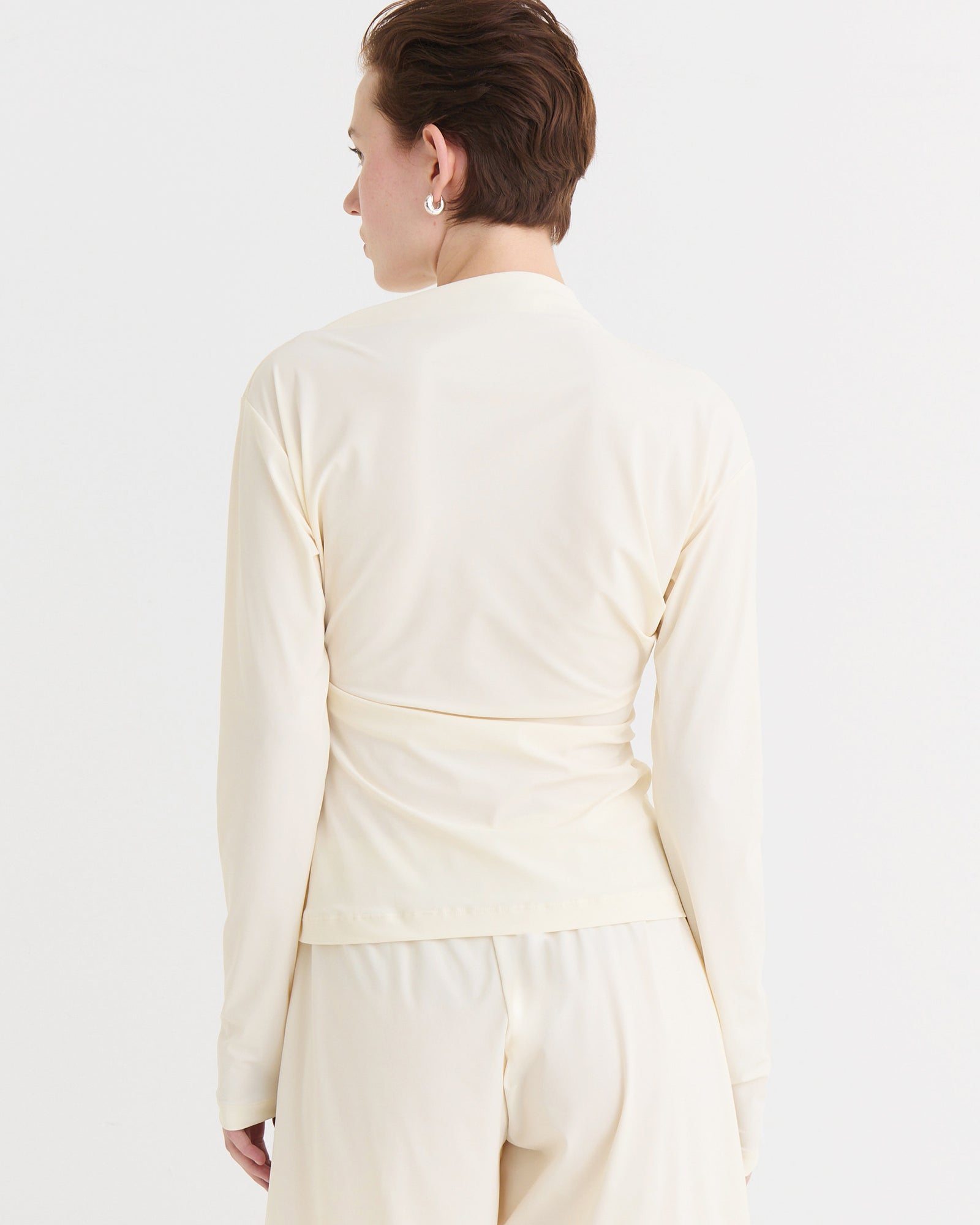 Asymmetric longsleeve top, Cream