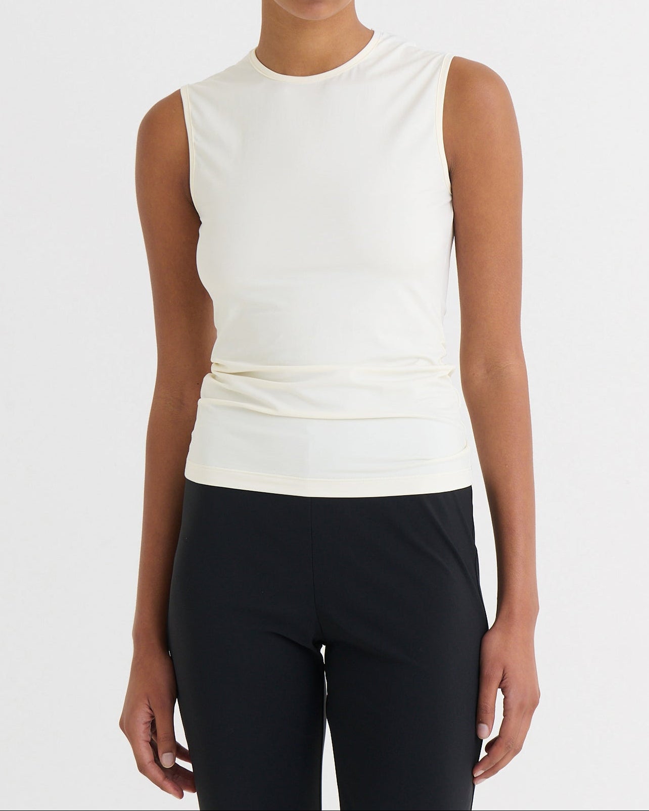 Second skin sleeveless top, Cream